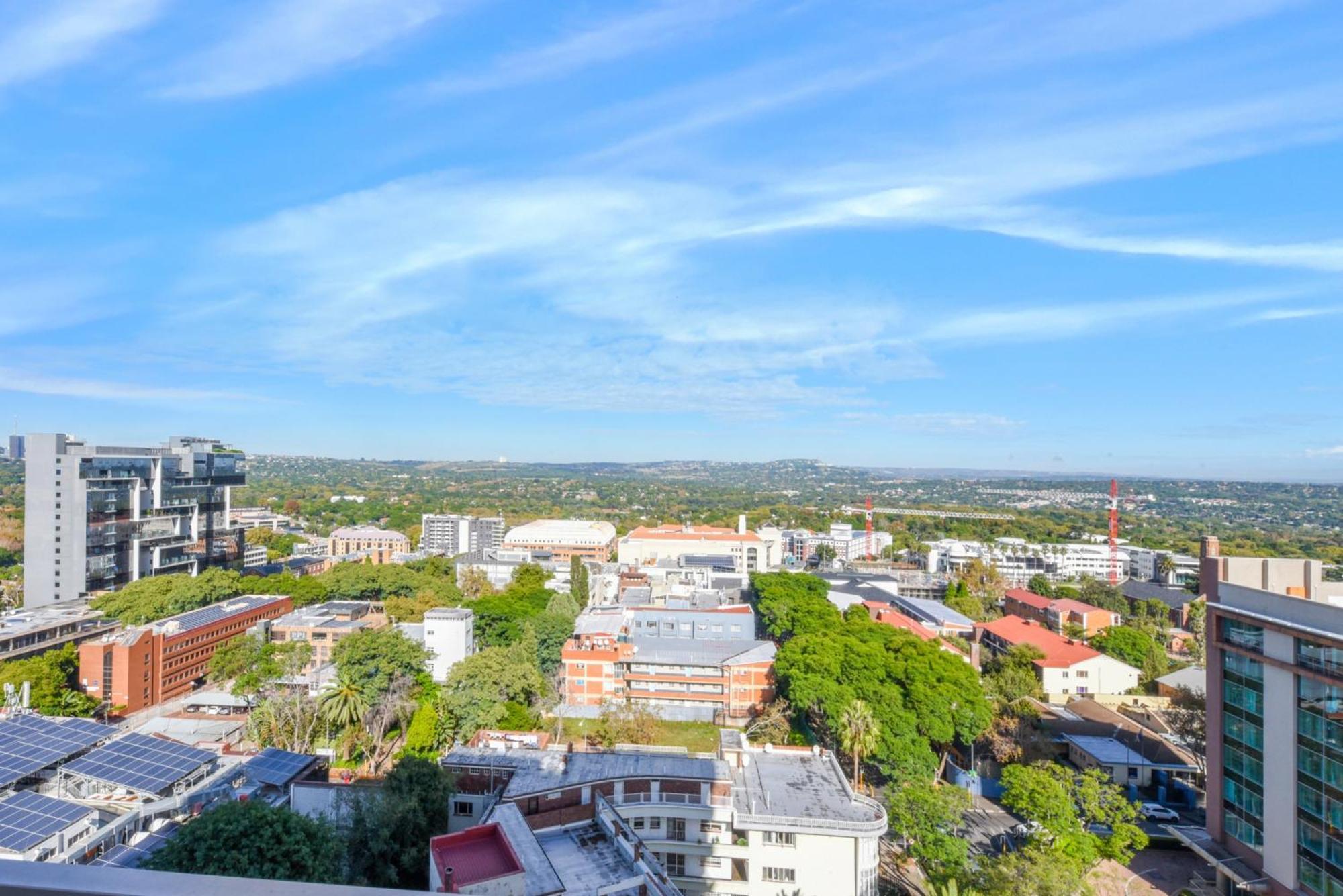 The Tyrwhitt Rosebank Apartments (Adults Only) Johannesburg Exterior photo