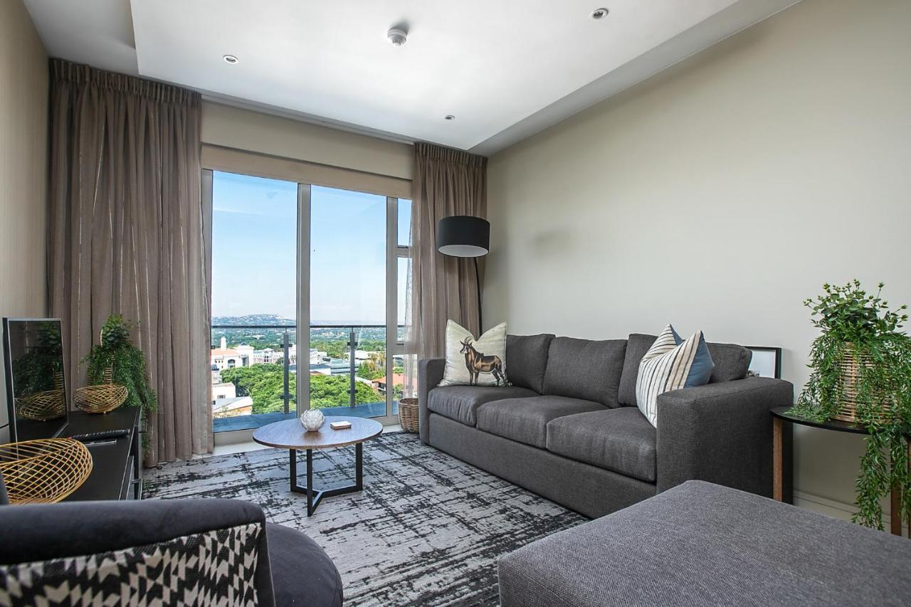 The Tyrwhitt Rosebank Apartments (Adults Only) Johannesburg Exterior photo