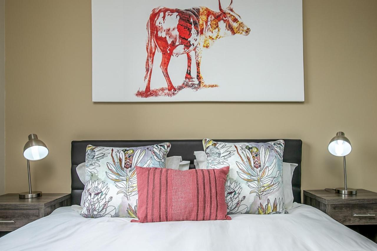 The Tyrwhitt Rosebank Apartments (Adults Only) Johannesburg Exterior photo